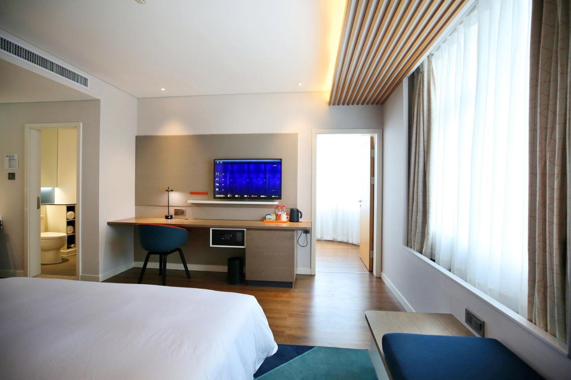 Holiday Inn Express Chengdu North Railway Station By Ihg - Near Panda Base, Near Chunxi Road Exterior photo
